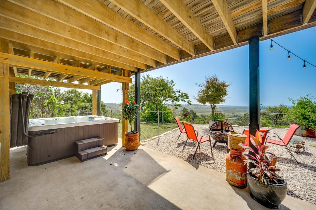 Fredericksburg Retreat With Private Hot Tub And Patio! 빌라 외부 사진