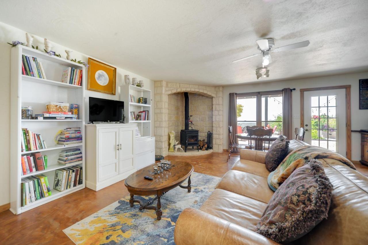 Fredericksburg Retreat With Private Hot Tub And Patio! 빌라 외부 사진